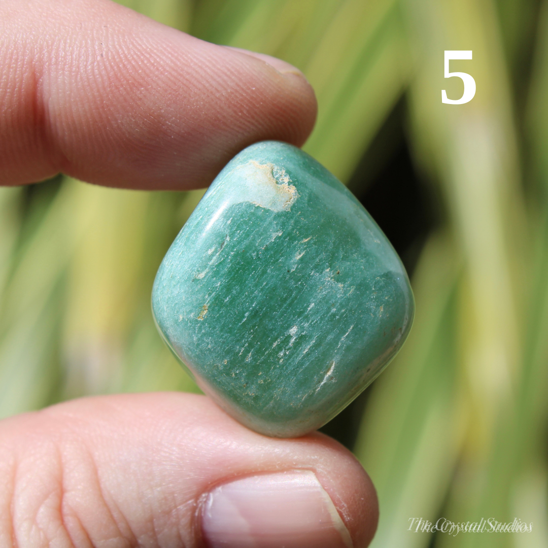 Light Green Aventurine Polished Crystal Tumblestones