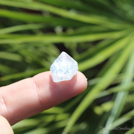 Apophyllite Small Natural Crystal Pyramid/Tip