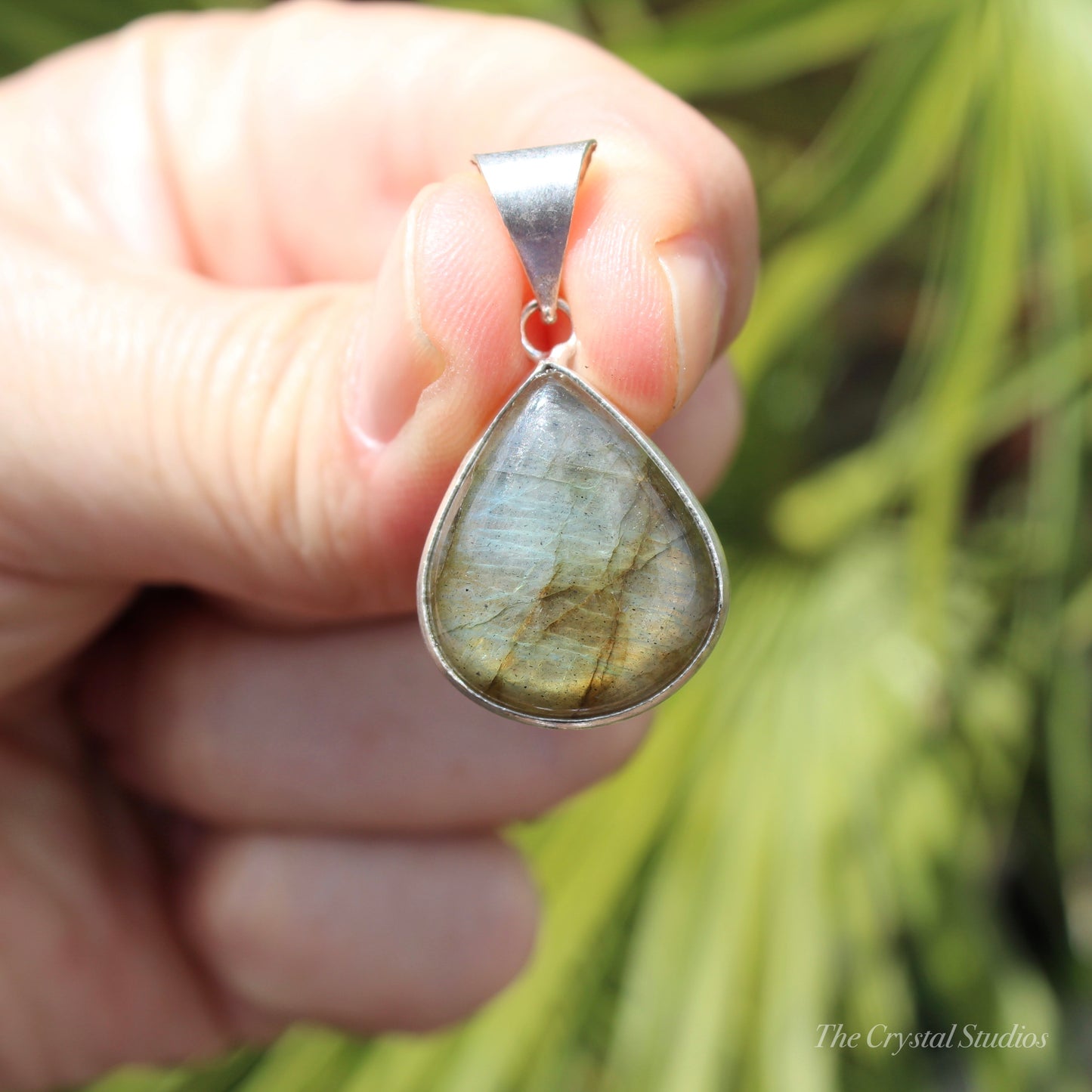 Labradorite Silver Plated Classic Pendant