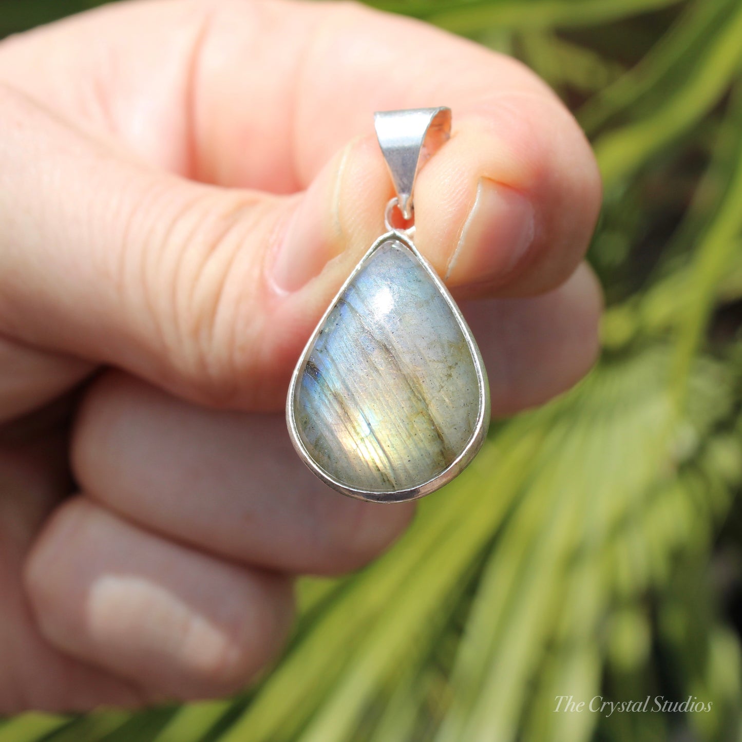 Labradorite Silver Plated Classic Pendant