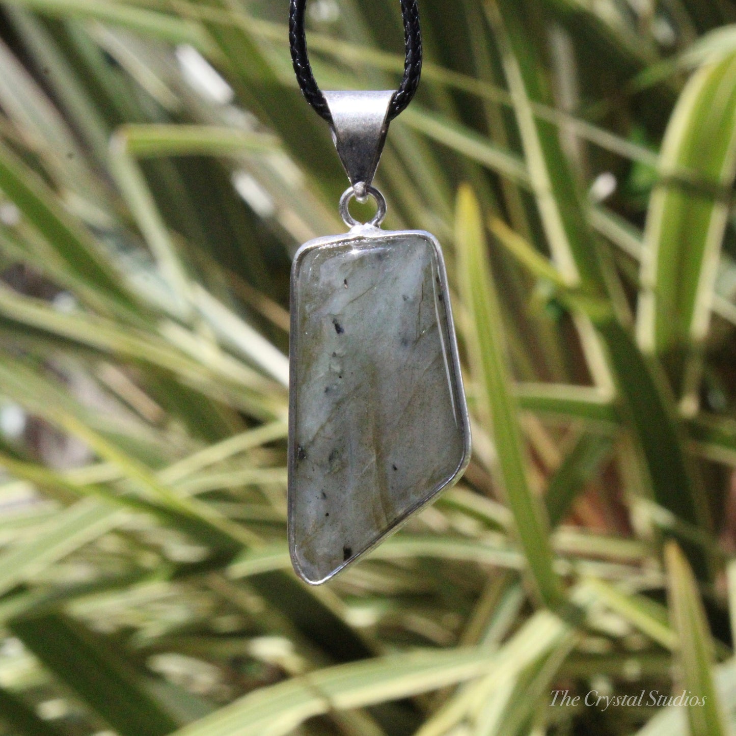 Labradorite Silver Plated Classic Pendant